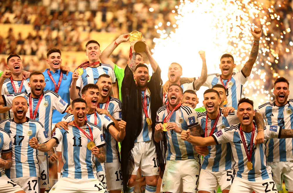 Argentina v&ocirc; địch World Cup 2022