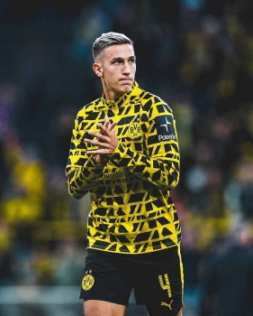 Liverpool chiêu mộ ngôi sao của Dortmund vào tháng 1